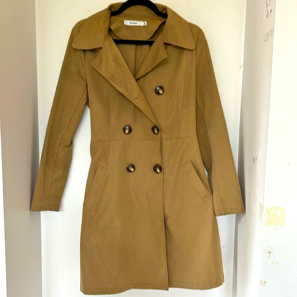 Trench coat